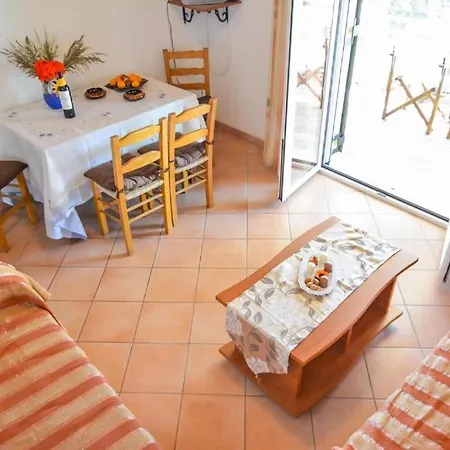 Alex 3, Vakantiehuis *